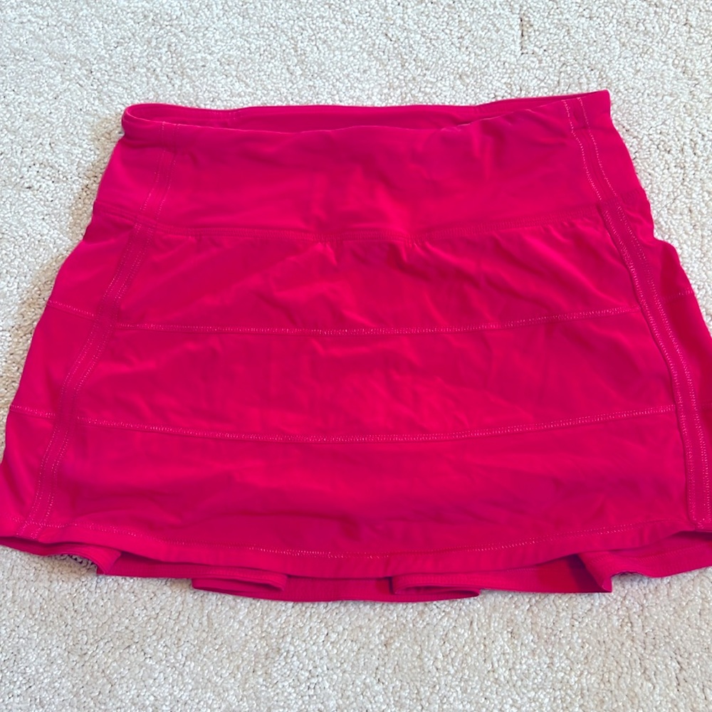 Pink lululemon pleated skirt. Size 2 reg